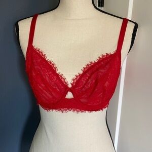 Victoria’s Secret Red Dream Angles Unlined Demi